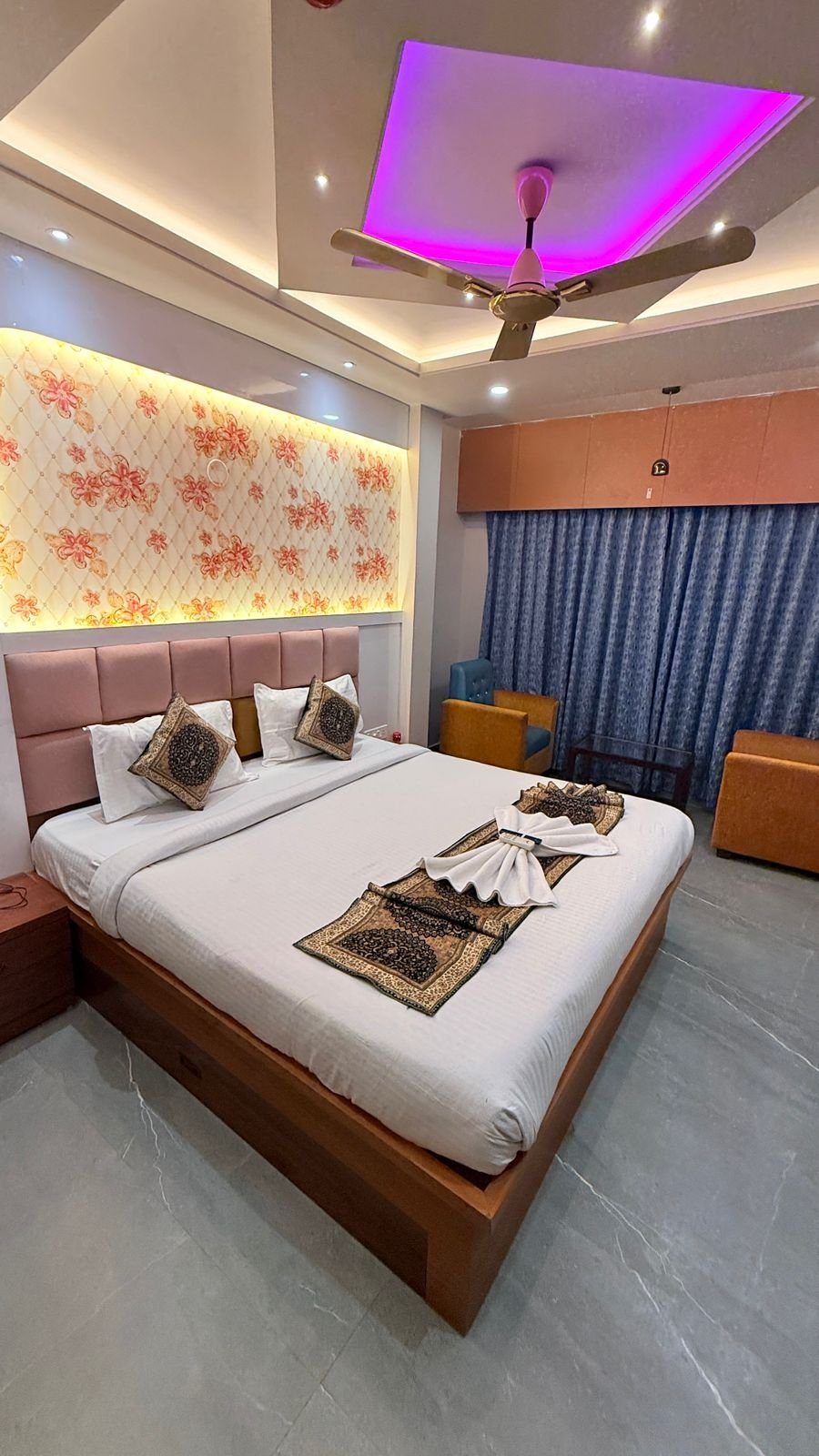 Room 1